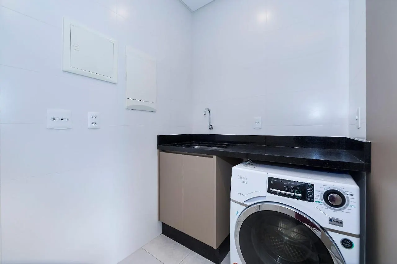 Daire Porto Madero 303 - Apartamento No Centro De Bombinhas - Rooftop Com Piscina E Academia - A Poucos Metros Da Praia -