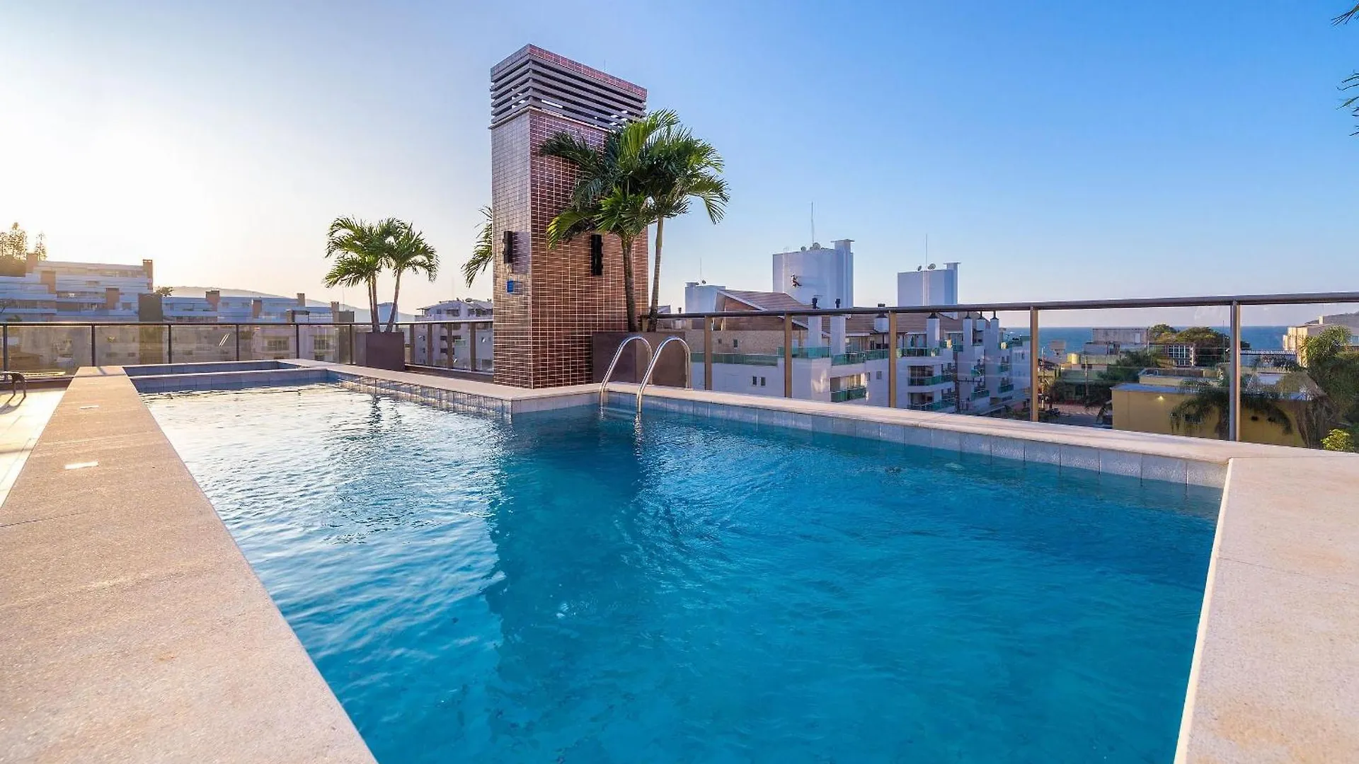 Daire Porto Madero 303 - Apartamento No Centro De Bombinhas - Rooftop Com Piscina E Academia - A Poucos Metros Da Praia -